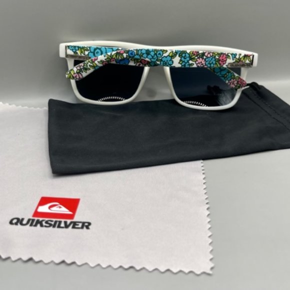 TWO New Quiksilver Sunglass Set - Picture 8 of 8